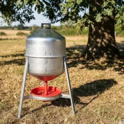Abreuvoir poules et volailles métal galvanisé 30 L sur pieds à l'unité* Discount