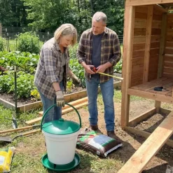 Abreuvoir seau à anse blanc et vert contenance 18 L*Olba Outlet