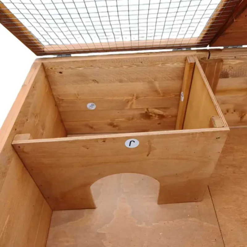 Abris poussins en bois 2 compartiments 83 x 49 x 36 cm* Hot