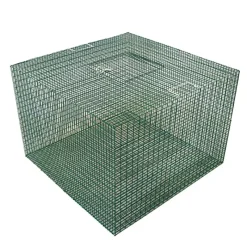 Boite à fauve 4 entrées 1,35m X 1,35m X 0,45 m* Sale