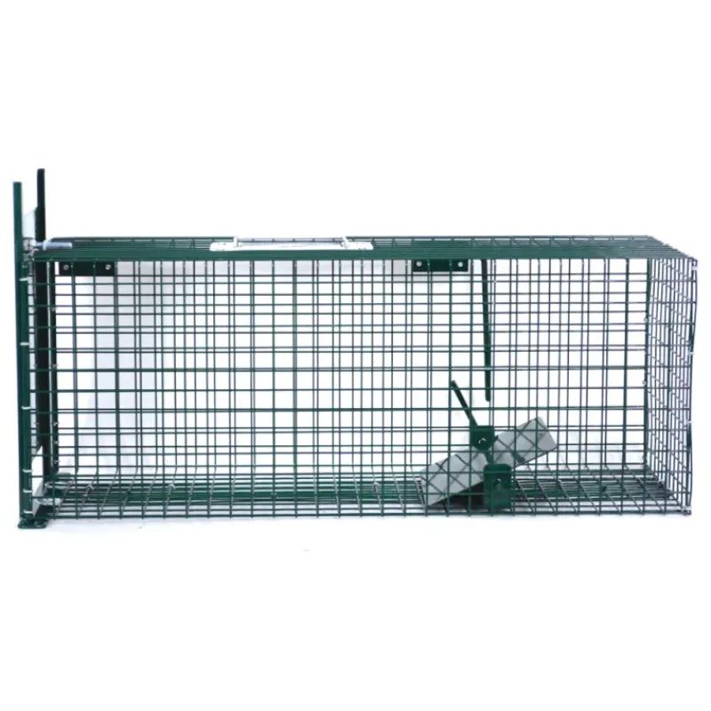 Boîte à fauves 1 entrée pour rats 22 x 24 x 61 cm à l'unité* Sale