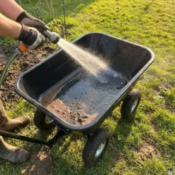 Brouette Basculante 75 Litres* Hot