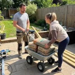 Brouette Basculante 75 Litres* Hot