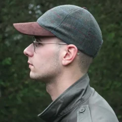 Casquette à carreaux réglable laine polyester kaki marron T58* Sale