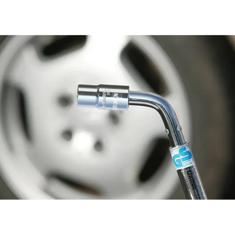 Clé démonte-roue avec rallonge pour véhicule* Discount