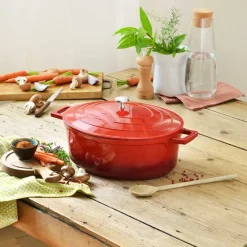 Cocotte en fonte aluminium ovale rouge 4 L*Pradel France Sale