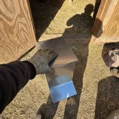 Lot de 10 Mangeoires à trémie métal galvanisée 7kg* Clearance