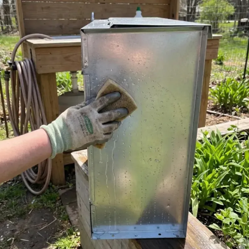 Mangeoire 20 kg 4 compartiments métal 46 x 17 x 40 cm* Clearance