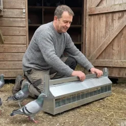 Mangeoire à rouleau pour pigeon 1m* Best