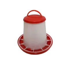 Mangeoire plastique avec poignée 1,5 kg pour volailles et pigeons* Sale