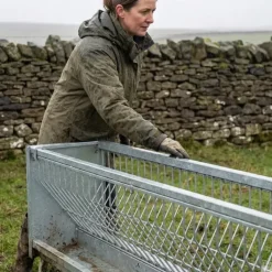 Mangeoire Ratelier mural ovins caprins 207 x 32 x 60 cm* Outlet