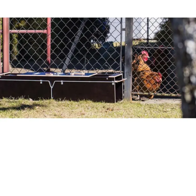 Piège boite à fauve bois 2 entrées ouverture 135x19x24* Hot