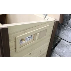 Poulailler chauffant et isolé avec thermostat 3 à 4 poules* Online