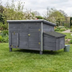 Poulailler Managua Stone bois et aluminium* Outlet