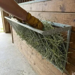 Râtelier à foin pour veaux métal galvanisé fixation murale* Best