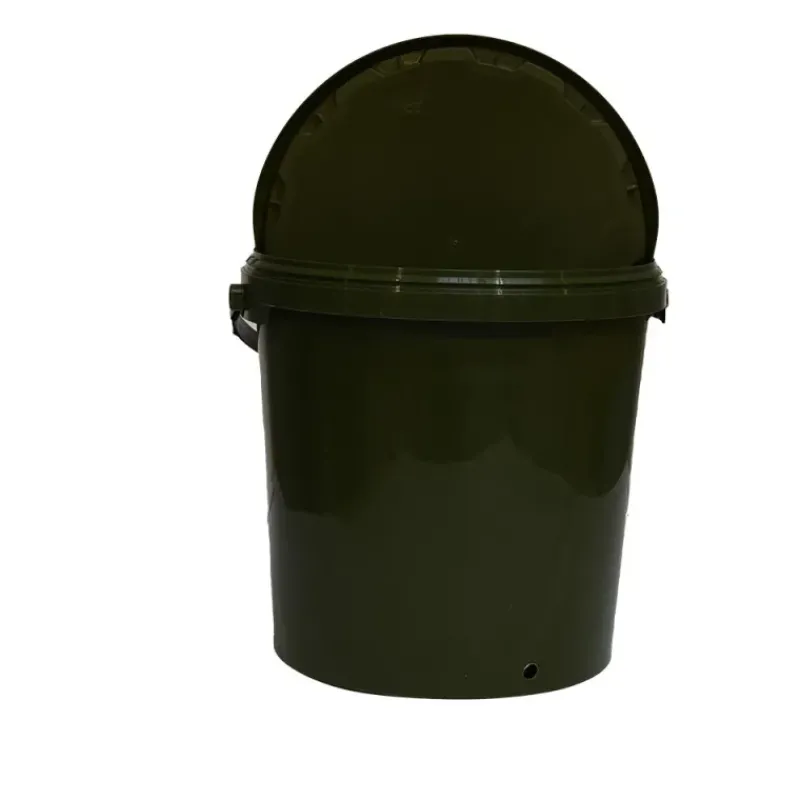 Seau plastique réserve pour abreuvoir automatique 5 L avec sortie d'eau*