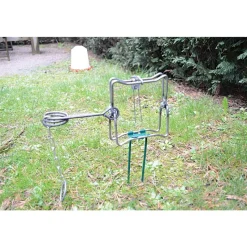 Support pour surélever les pièges en X dimensions 13 X 13 cm*